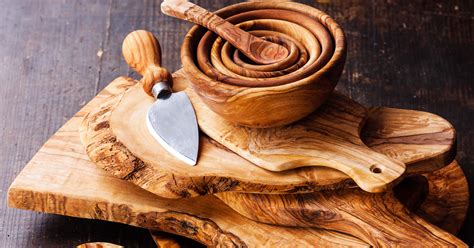 what is olive wood